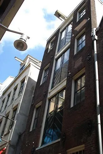 Old City Amsterdam Bed And Breakfast location
